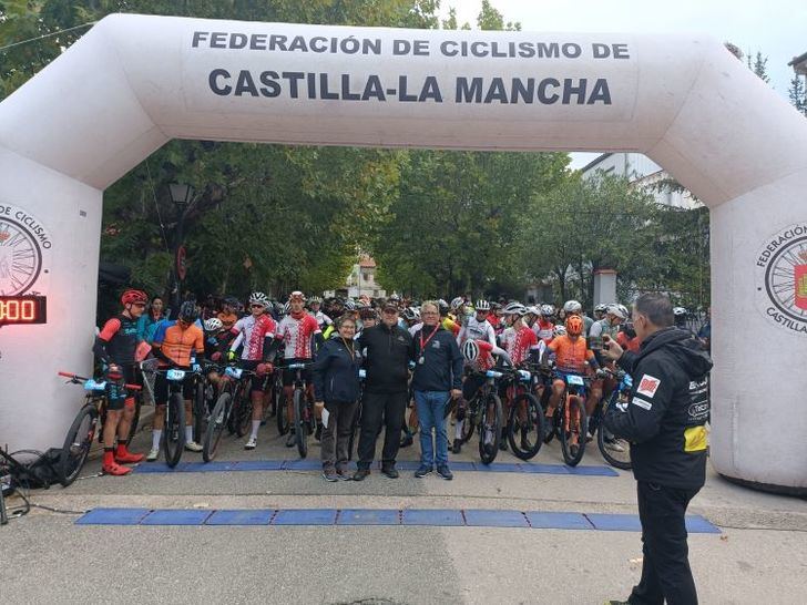 Luis Francisco Pérez repite por segundo año consecutivo en la exigente prueba LCRM Gobik Bike maratón.