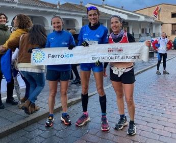 Marcos López y Rosario Gómez ganaron la difícil y complicada carrera de Molinicos