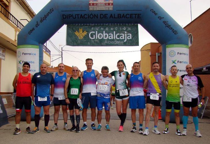 Jesús Montejano y Estefanía Pérez vencieron en la X Carrera Popular de Ossa de Montiel