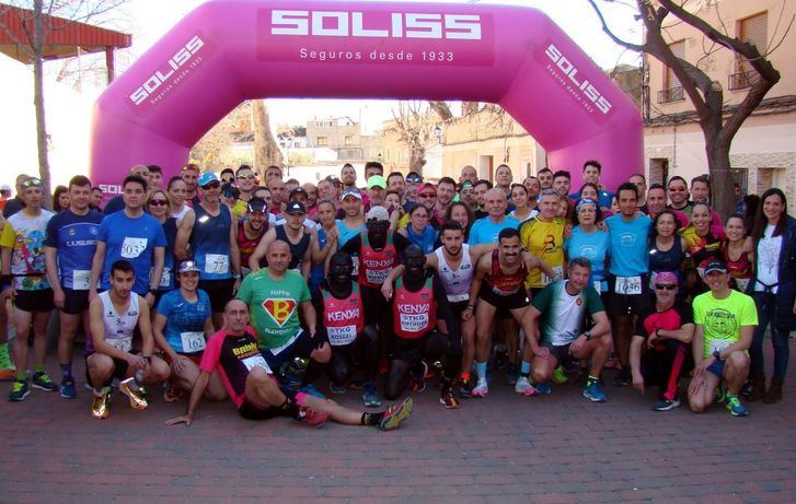 Fantástico ambiente en la XXIII Vuelta a la Peña de San Blas de Elche de la Sierra