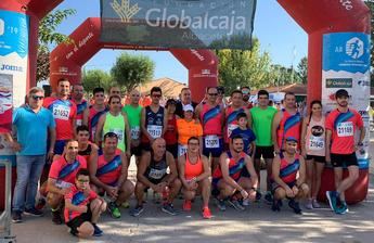 Sandra Ruiz e Iván Naharro se impusieron en el Memorial Samuel Andújar de Hoya Gonzalo