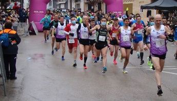 Magán y Hernández se estrenaron en la XVII Carrera Popular de Molinicos