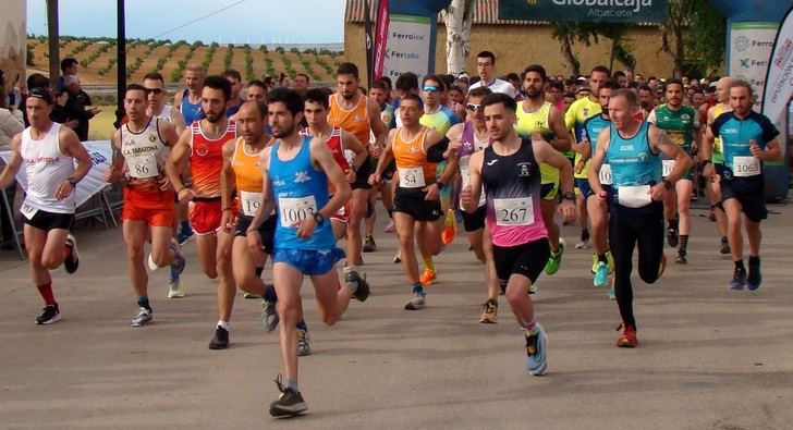 Álvaro Serrano y Eva Valera vencieron en la Carrera Popular Laguna de Pétrola