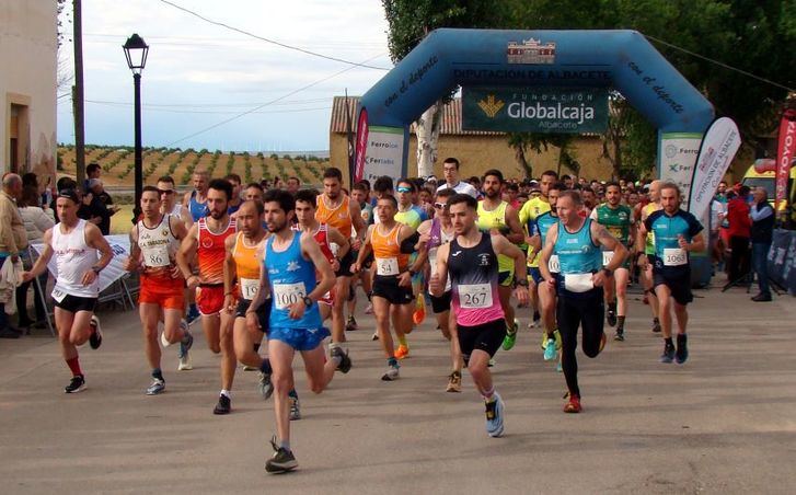 La Carrera Popular de Pétrola registra un importante aumento de participación