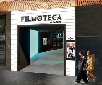 El alcalde de Albacete presenta el proyecto de remodelación integral de la Filmoteca