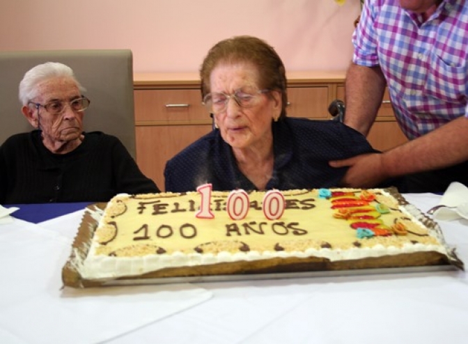 Feliciana Campillo, una vecina de Villarrobledo, cumple 100 años (galería de imágenes)