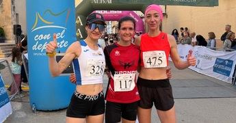 José Antonio Hernández de y Mari Carmen Risueño ganaron la Carrera Popular de Valdeganga