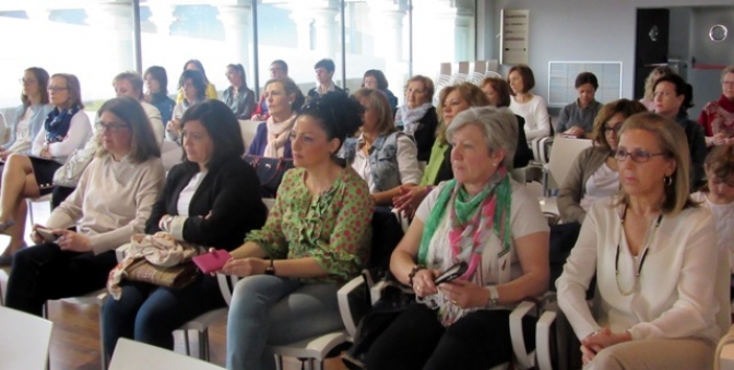 Inaugurado en Villarrobledo el taller de alto impacto para la mujer
