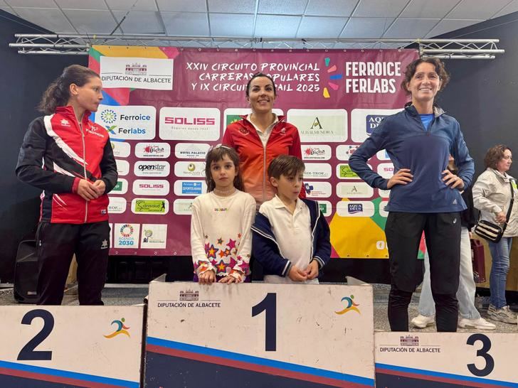 José Antonio Hernández y Eva Valera se coronan campeones en la Carrera Popular de Abengibre