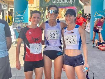 Jesús Ángel Rodríguez y María Ángeles Magán vencen en la Carrera Popular de La Gineta