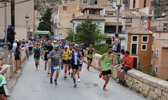 Antonio Cantos y Gema Rodríguez se coronan campeones en la Carrera Popular de Nerpio