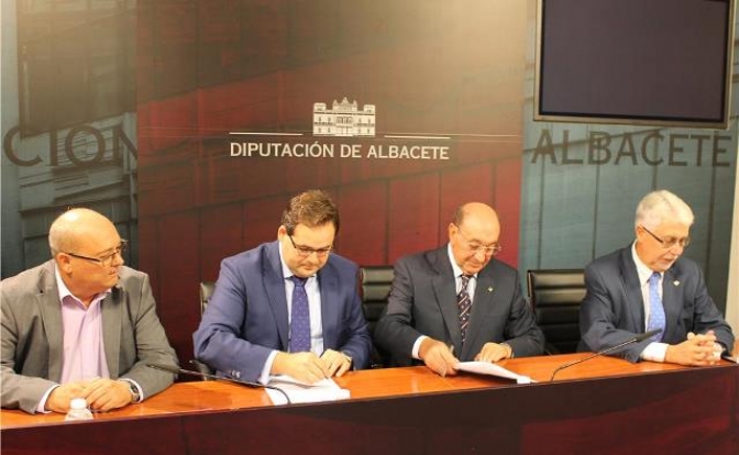 La Fundación Caja Rural de Albacete-Globalcaja patrocina el circuito de carreras populares de la Diputación