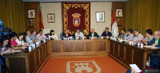 La Roda cuenta con 16.031 habitantes censados, según el Padrón Municipal a fecha del 1 de enero de 2014