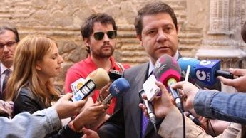 García-Page:” A los periodistas les dicen que quieren readmitir a los 500 interinos y al tribunal lo contrario”
