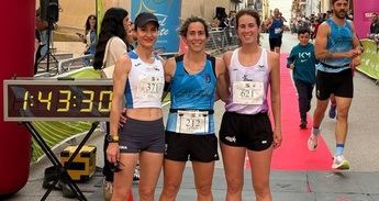 Óscar Víllora y Rebeca Juncos conquistan la XVII Carrera Popular en Valdeganga