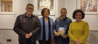 El delegado de Cultura, Diego Pérez, apoya la muestra ‘Paseando por Albacete’, de Chelo Córcoles