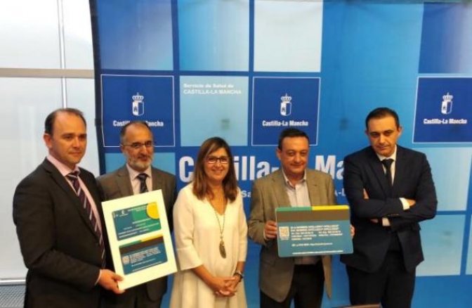 La tarjeta sanitaria SESCAM tendrá un código QR para facilitar la aplicación de cita previa en atención primaria