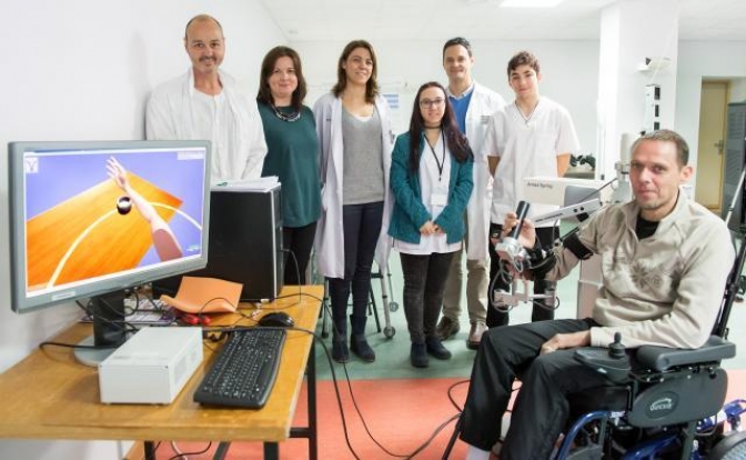 El Hospital de Parapléjicos de Toledo estudia un exoesqueleto con realidad virtual para rehabilitar los brazos