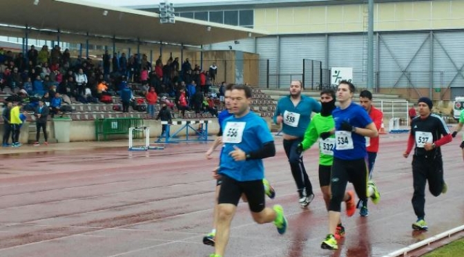Los futuros policías locales se examinan de las pruebas físicas en las pistas de atletismo de Albacete