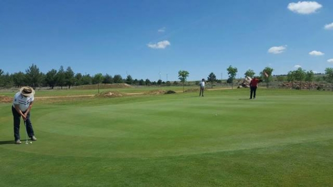 El club de Golf El Bonillo se impone en el torneo interclubes de la región