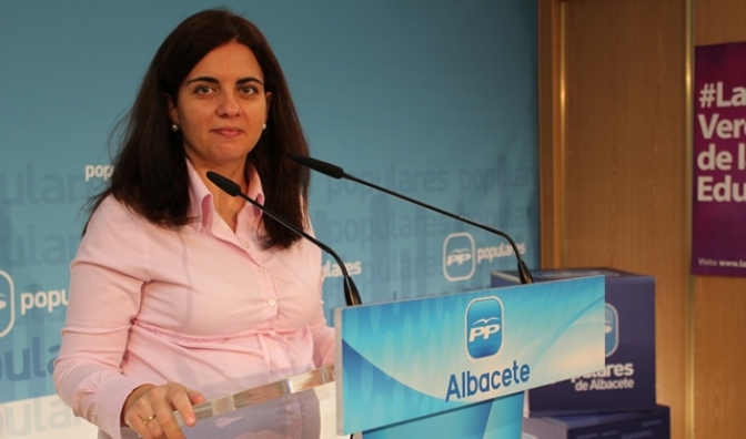 La senadora del PP Belén Torres destaca el programa de apoyo a la maternidad del Gobierno regional
