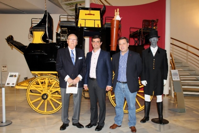 Inaugurada en Albacete la exposición de carruajes de los siglos XVIII y XIX ‘Restaurar la Memoria’