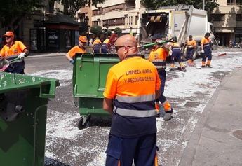 El Ayuntamiento de Albacete inicia una campaña de limpieza de manchas en aceras y calles peatonales