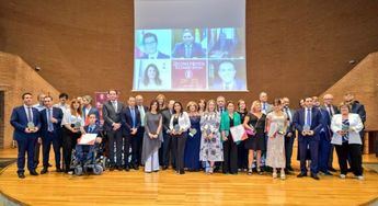 Cabañero recoge, junto a los presidentes provinciales de Ciudad Real, Cuenca y Toledo, uno de los reconocimientos 2021 del Consejo Social de la UCLM por su apoyo al programa UCLMRural