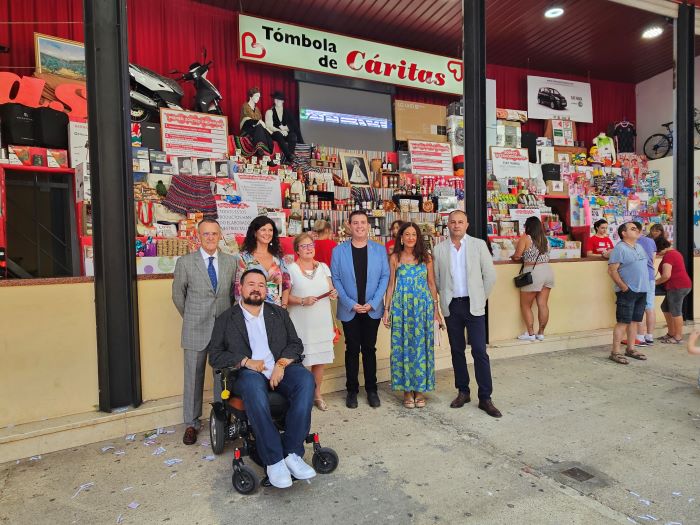 El presidente de la Diputación de Albacete llama a 'feriar solidaridad' logrando que la Tómbola de Cáritas cuelgue cuanto antes el 'no hay boletos'