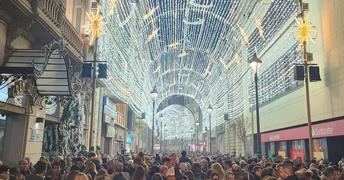 Albacete ilumina la Navidad con luces y música