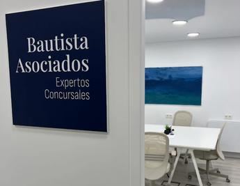 Bautista Asociados, de Albacete, logra una sentencia pionera que exonera más de 39.000 euros de deuda pública a una joven de Valladolid