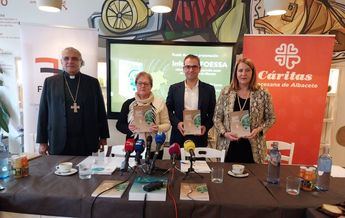 Albacete invierte 35.000 euros en informe de Cáritas sobre exclusión social, según la concejala Llanos Navarro