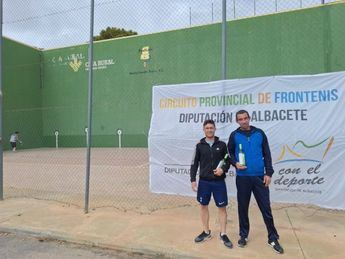 Entrega de premios y productos locales destacan el cierre del evento deportivo en Casas Ibáñez