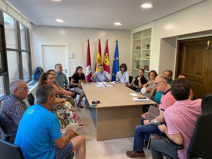 Serrano anuncia que “el Ayuntamiento de Albacete se opondrá rotundamente” a la instalación de una planta de biogás en Romica