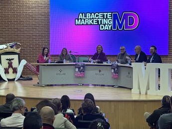 La concejala de Promoción Económica destaca “el compromiso del Ayuntamiento de Albacete con los que quieren emprender”