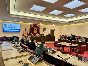 La Junta Local de Seguridad se reúne en Albacete para coordinar la actuación de los efectivos de las diversas administraciones en fechas navideñas