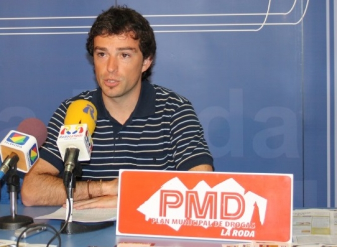 “La droga mata, la vida engancha” lema de la campaña estival del Plan Municipal de Drogas de La Roda