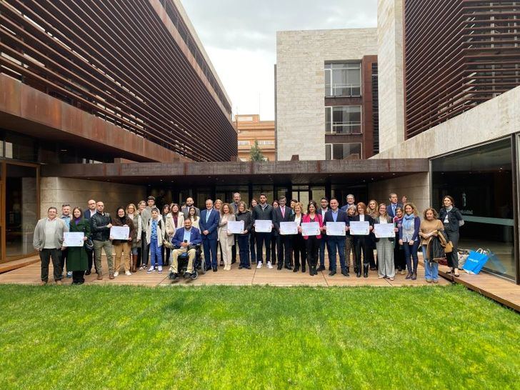El concejal de Educación de Albacete recoge la renovación del sello ‘Ciudad Amiga de la Infancia’ de Unicef
