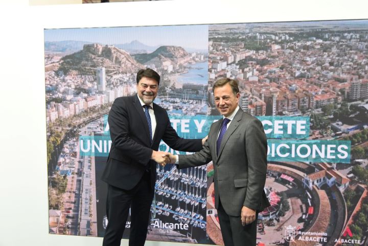 Albacete y Alicante firman Protocolo para impulsar el turismo y la cultura conjunta