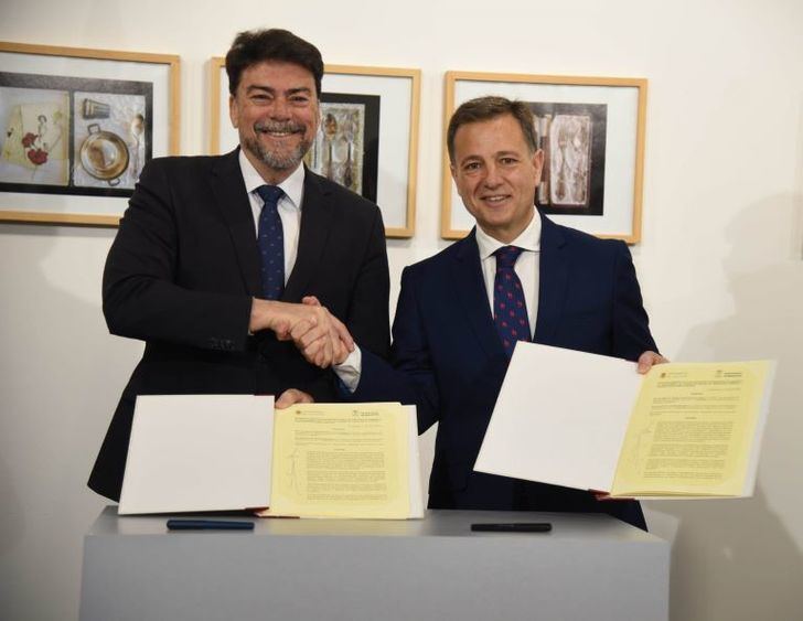 Albacete registra un aumento del 14% en visitantes y del 13% en pernoctaciones durante 2023, según el alcalde Manuel Serrano