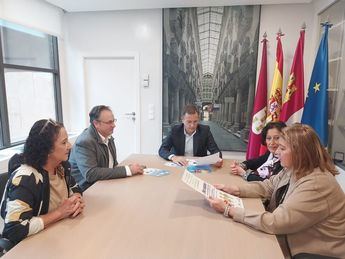 La Hermandad de Donantes de Sangre destaca el compromiso del Ayuntamiento de Albacete en fomentar la solidaridad y la donación altruista