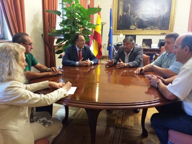 Nuevo reunión entre Asaja y el subdelegado del Gobierno en Albacete para tratar de los daños en la agricultura