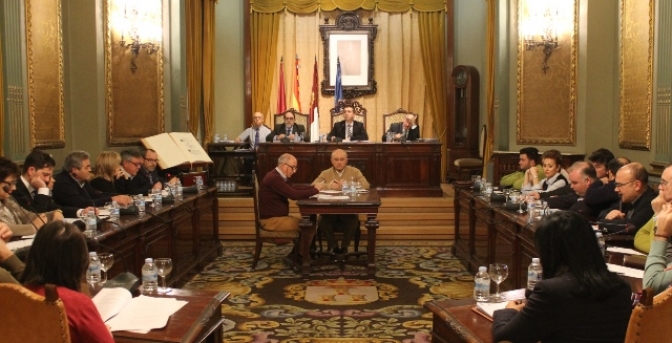 El PP acusa al presidente de la Diputación de Albacete de mentir y eludir su responsabilidad