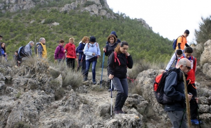 La ruta senderista de la Diputación de Albacete descubrió la sierra del Madroño, en Ontur