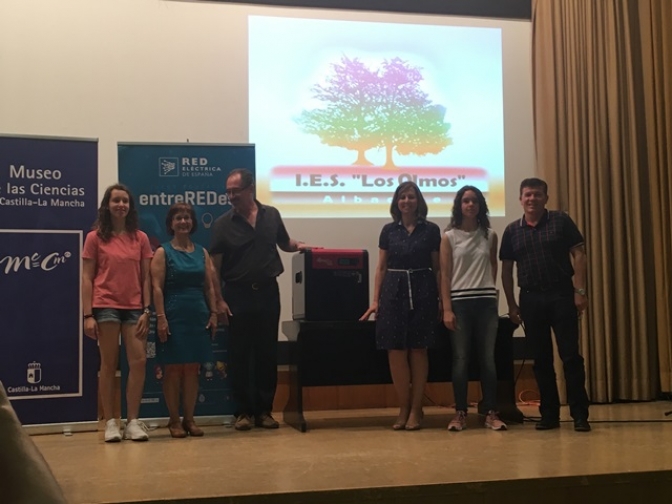 Dos alumnas del IES “Los Olmos” de Albacete ganan el concurso “La Ruta del Quijote” de la olimpiada entre REDes