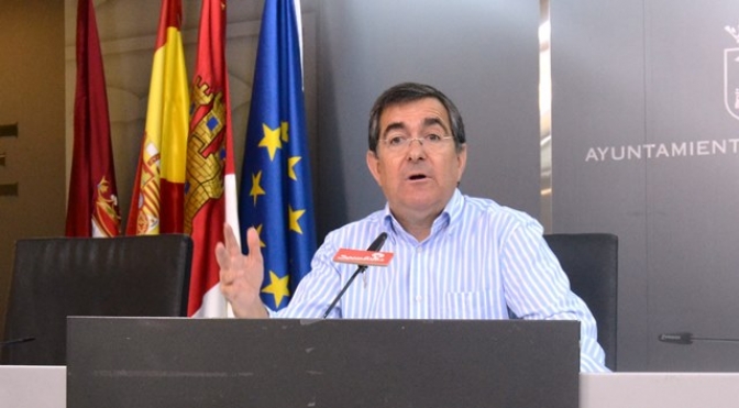 El PSOE de Albacete acusa al Gobierno municipal y regional de no contar con los colectivos en relación a las alegaciones al canon del agua