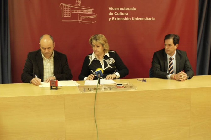 La UCLM estrecha sus lazos de colaboración con Huete y Olmeda de la Cuesta