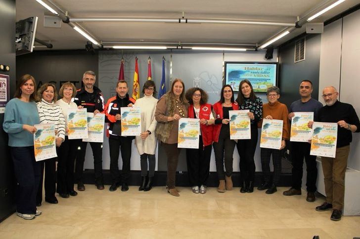 Llanos Navarro lanza campaña de prevención del suicidio con el lema Hablar del suicidio, salva vidas