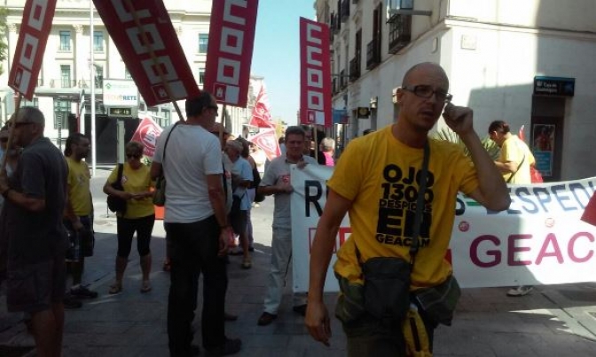 Trabajadores de Geacam protestan en Guadalajara por 'los recortes y sus efectos' en los incendios de la Sierra Norte