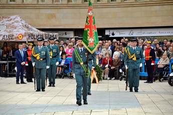 Albacete celebra la Virgen del Pilar con misa y desfile militar en honor a la Guardia Civil